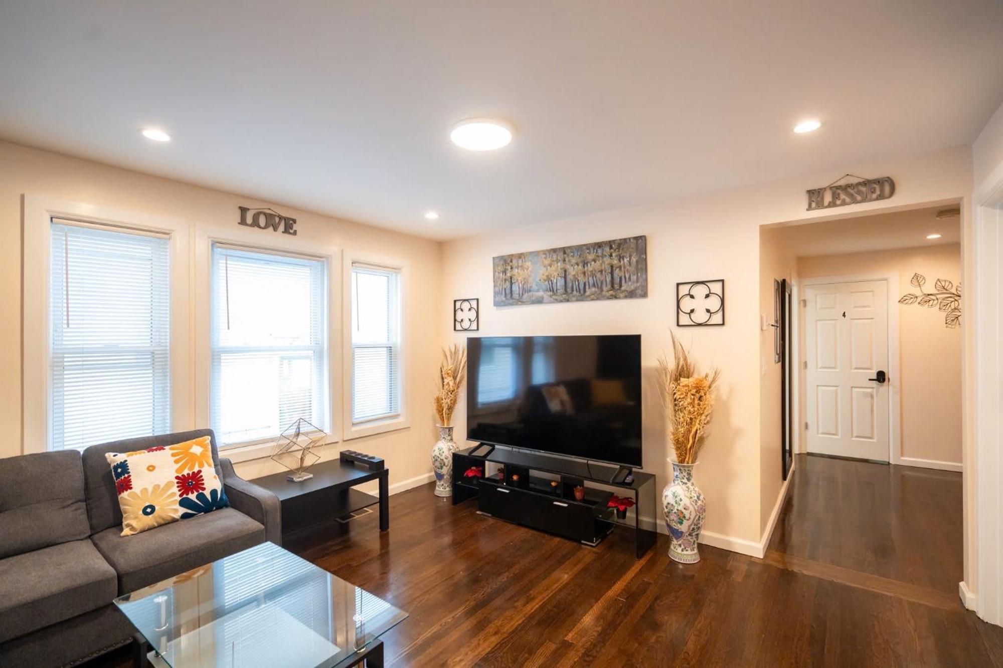 30-1 4Br Boston - Comfortable Apt Near Mbta エクステリア 写真