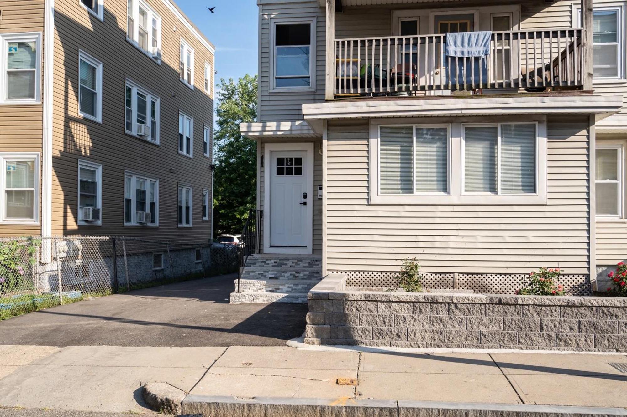 30-1 4Br Boston - Comfortable Apt Near Mbta エクステリア 写真